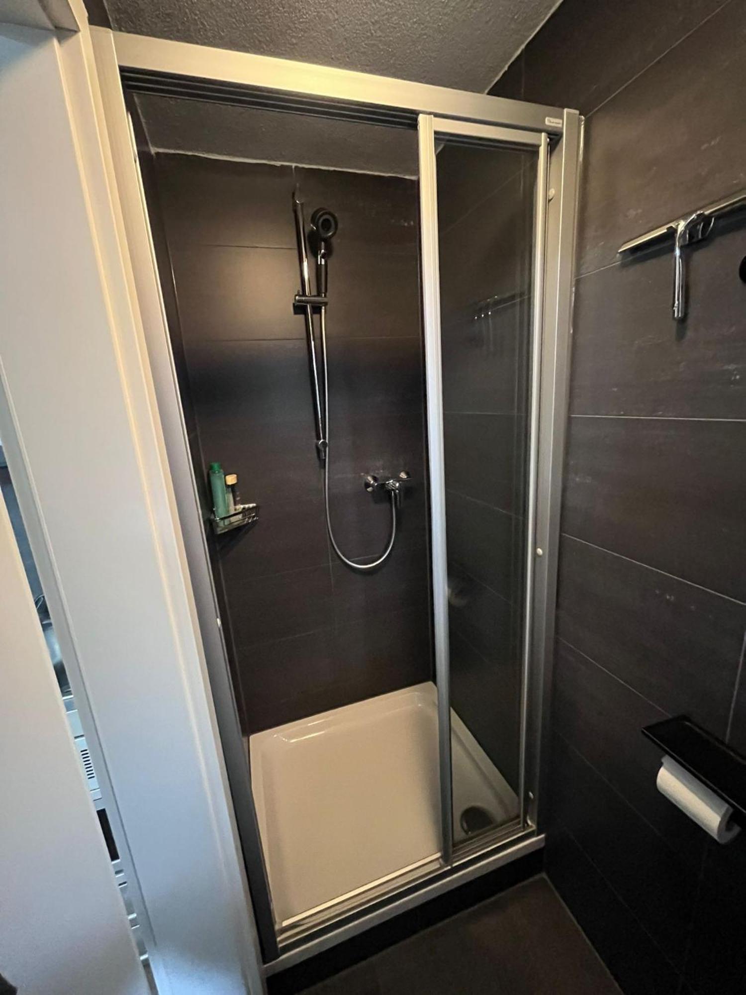 Tiny House Black Pearl Tettnang Luaran gambar